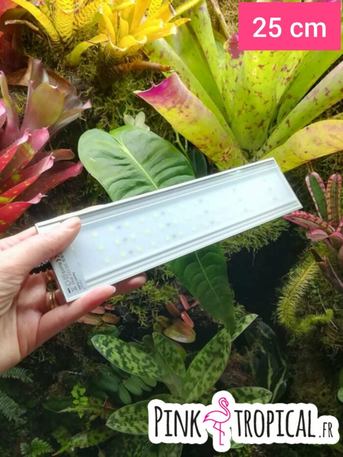 Rampe d'éclairage LED CHIHIROS A251 - 25cm (Série A) - 15W