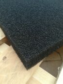 Mousse de filtration noire de 50x50x5cm pour réalisation du sol