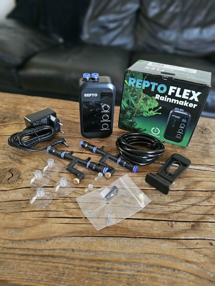 Pulvérisateur silencieux et compact pour petit terrarium - Repto Flex "Rain Maker"