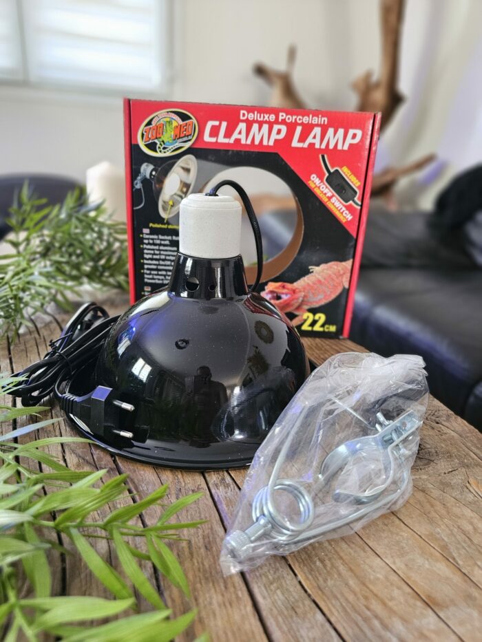 Dôme pour ampoule chauffante, uv, céramique... - 22cm (Max 150W)