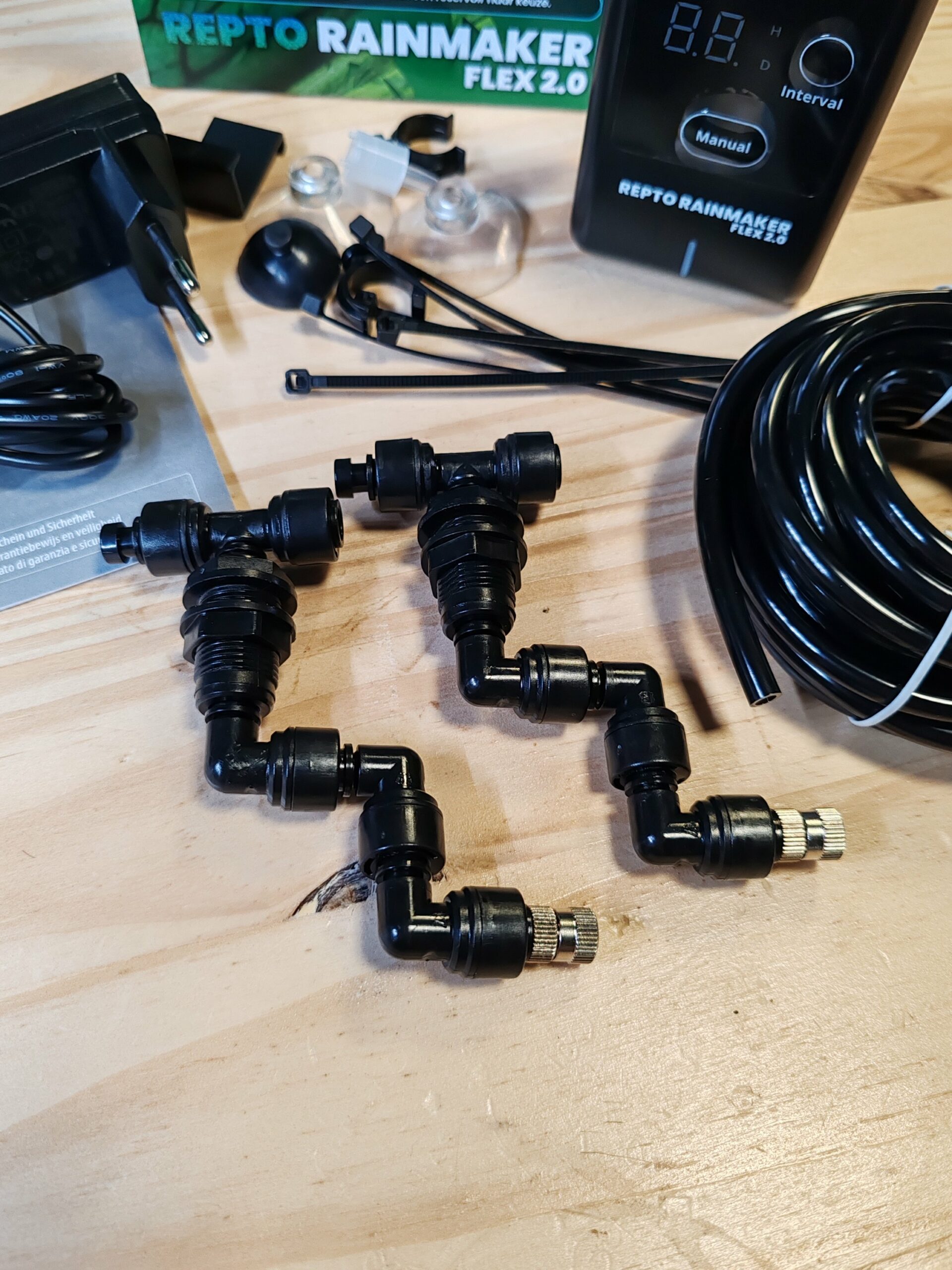 Pulvérisateur silencieux et compact pour petit terrarium - Repto Flex "Rain Maker 2.0" – Image 2